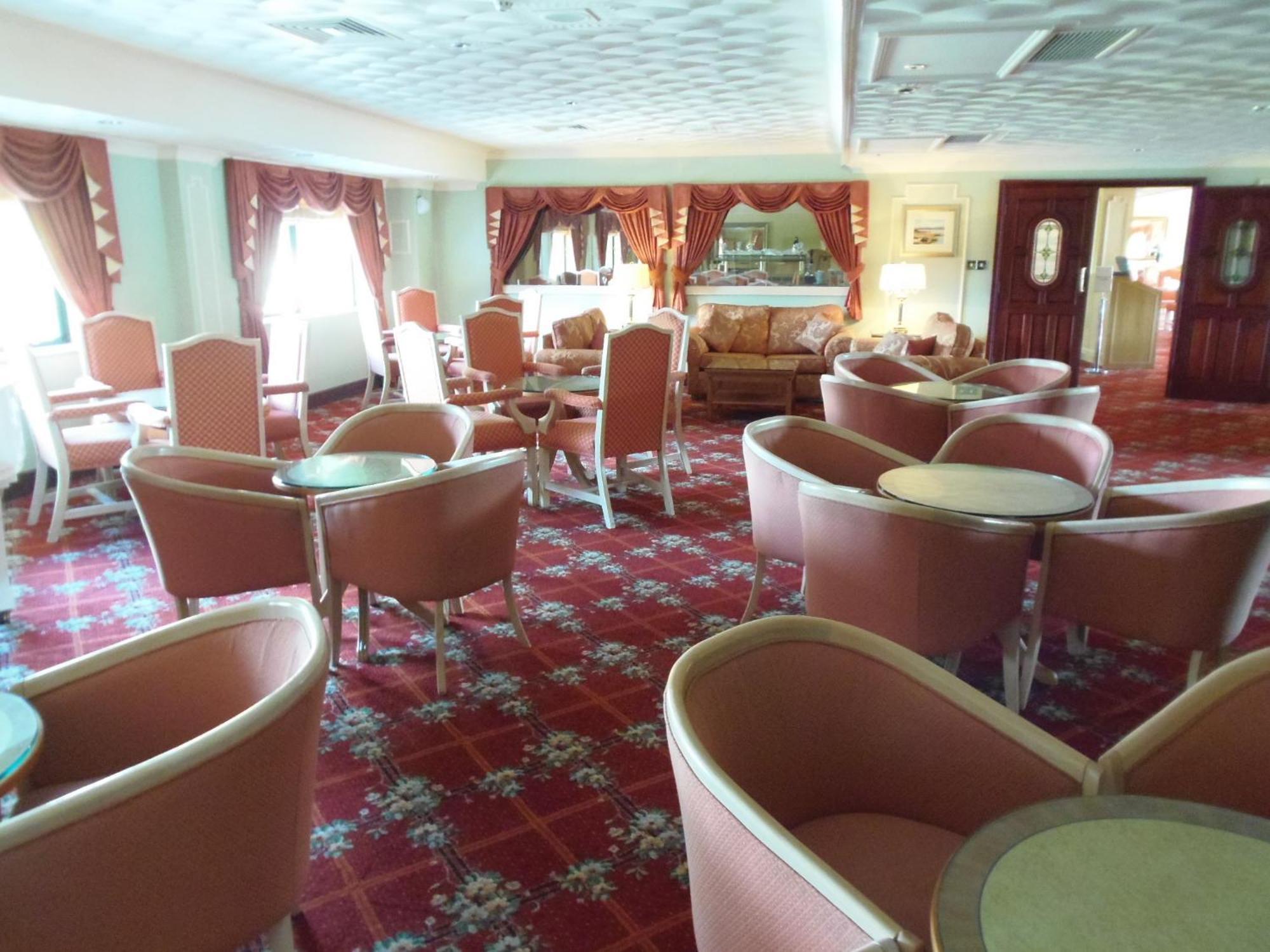 Lakeside International Hotel Camberley Eksteriør bilde
